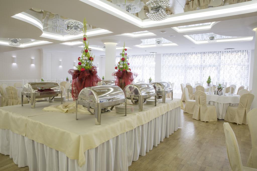 Hotel Jantar Wellness & Spa Ustka Exterior foto