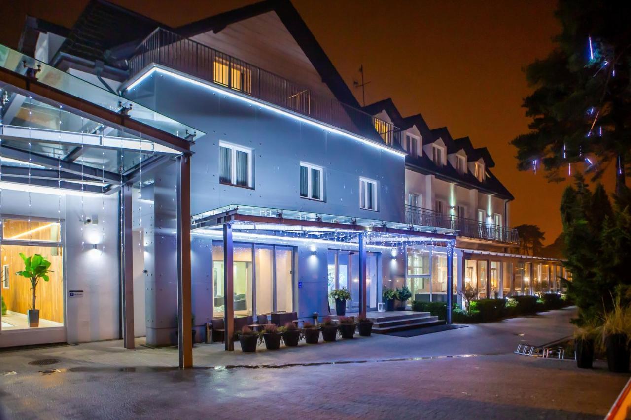 Hotel Jantar Wellness & Spa Ustka Exterior foto