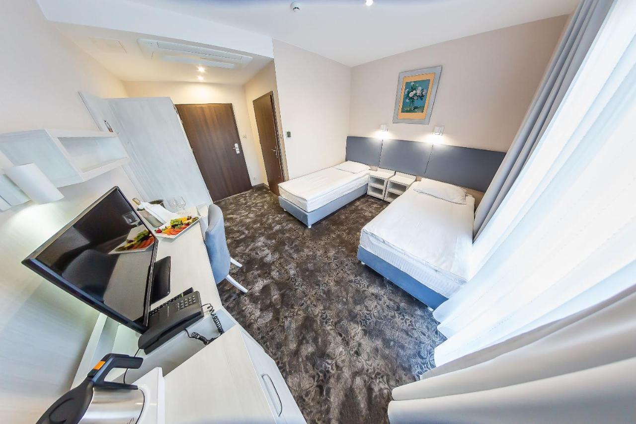 Hotel Jantar Wellness & Spa Ustka Exterior foto
